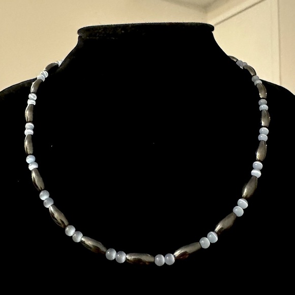 ✨2 for $30✨ Hematite Cat’s Eye Gemstone Magnetic Necklace/Bracelet - Picture 4 of 13